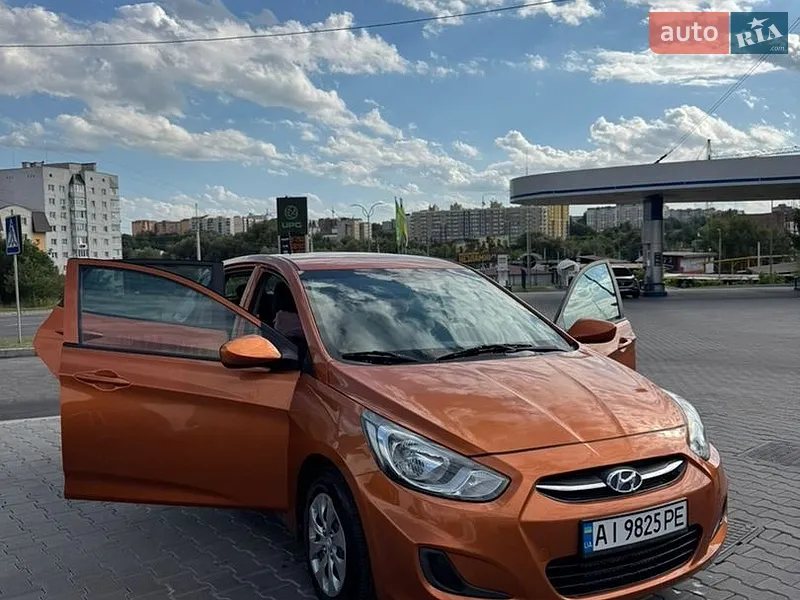 Hyundai Accent