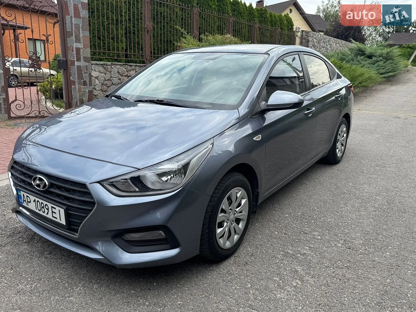 2017 Hyundai Accent - мініатюра 2