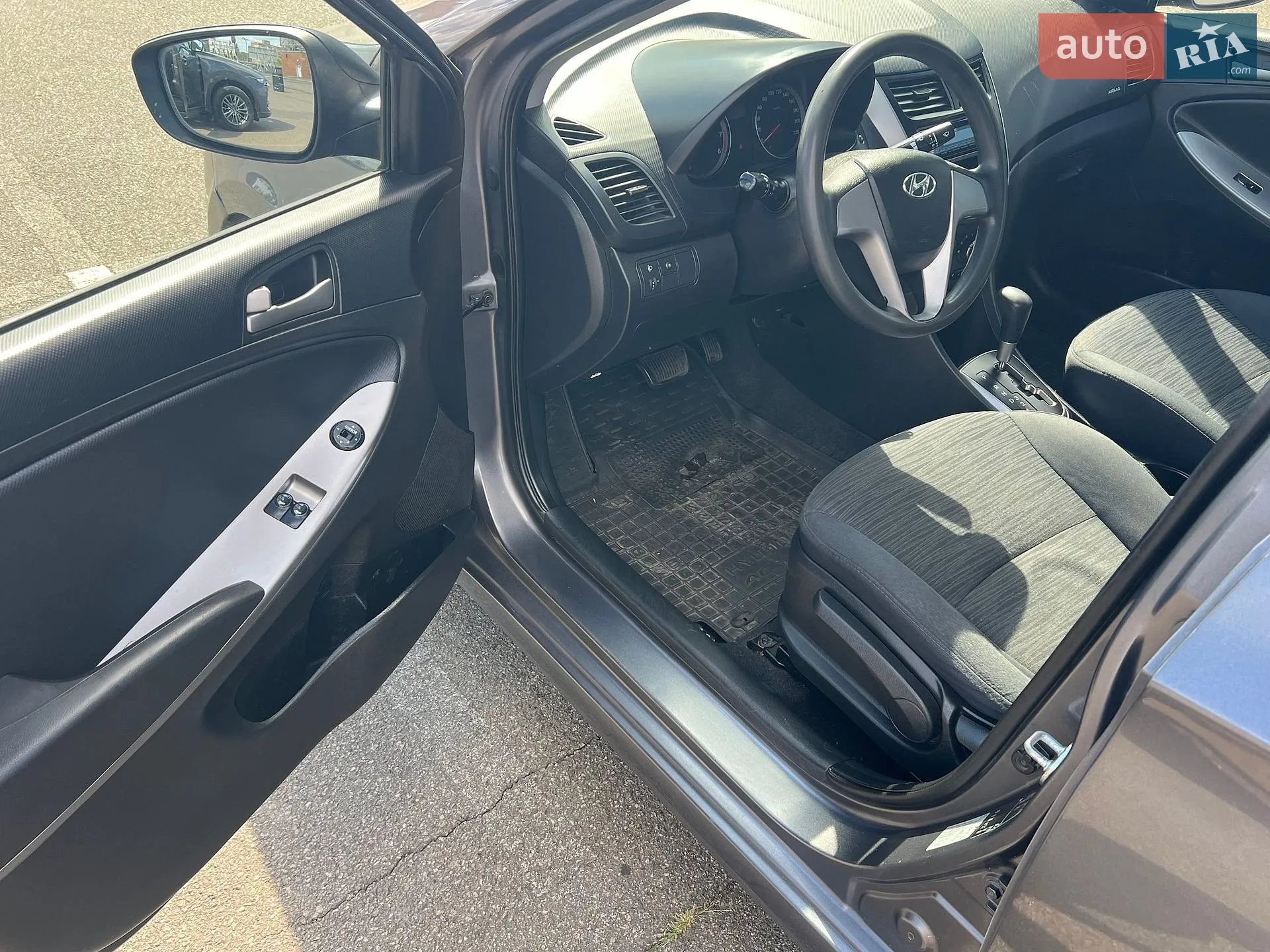 2016 Hyundai Accent - мініатюра 7