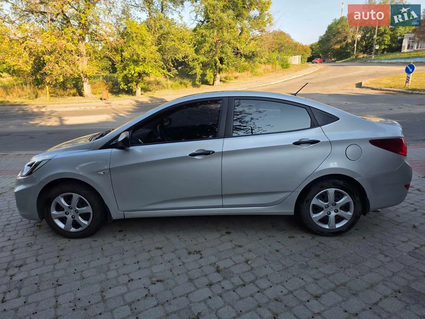 2012 Hyundai Accent - мініатюра 5