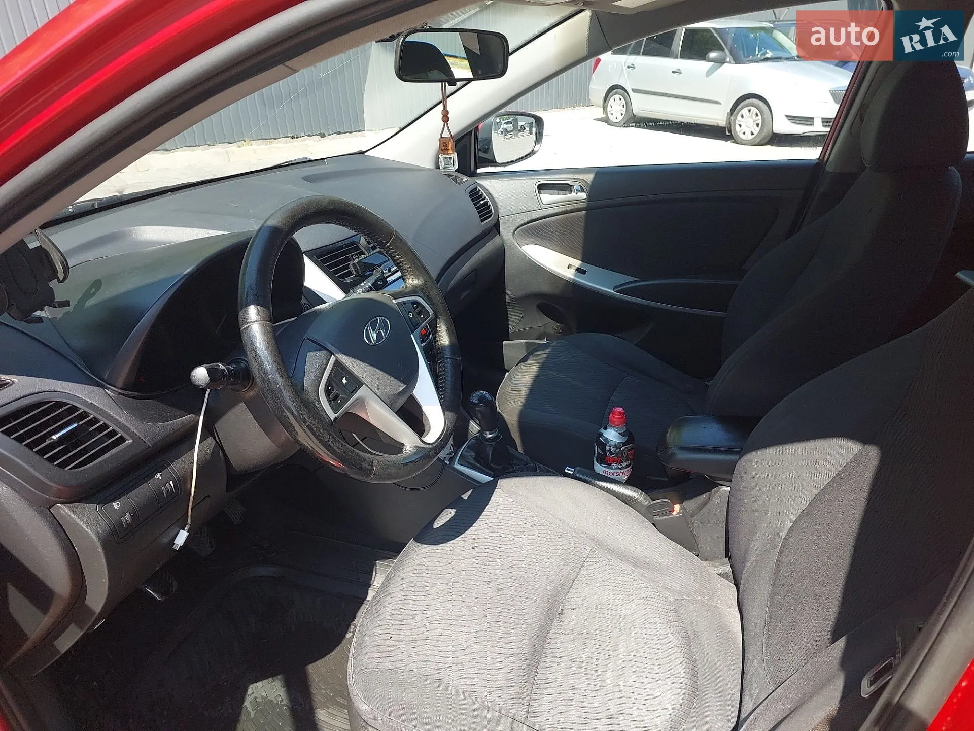 2011 Hyundai Accent - мініатюра 6
