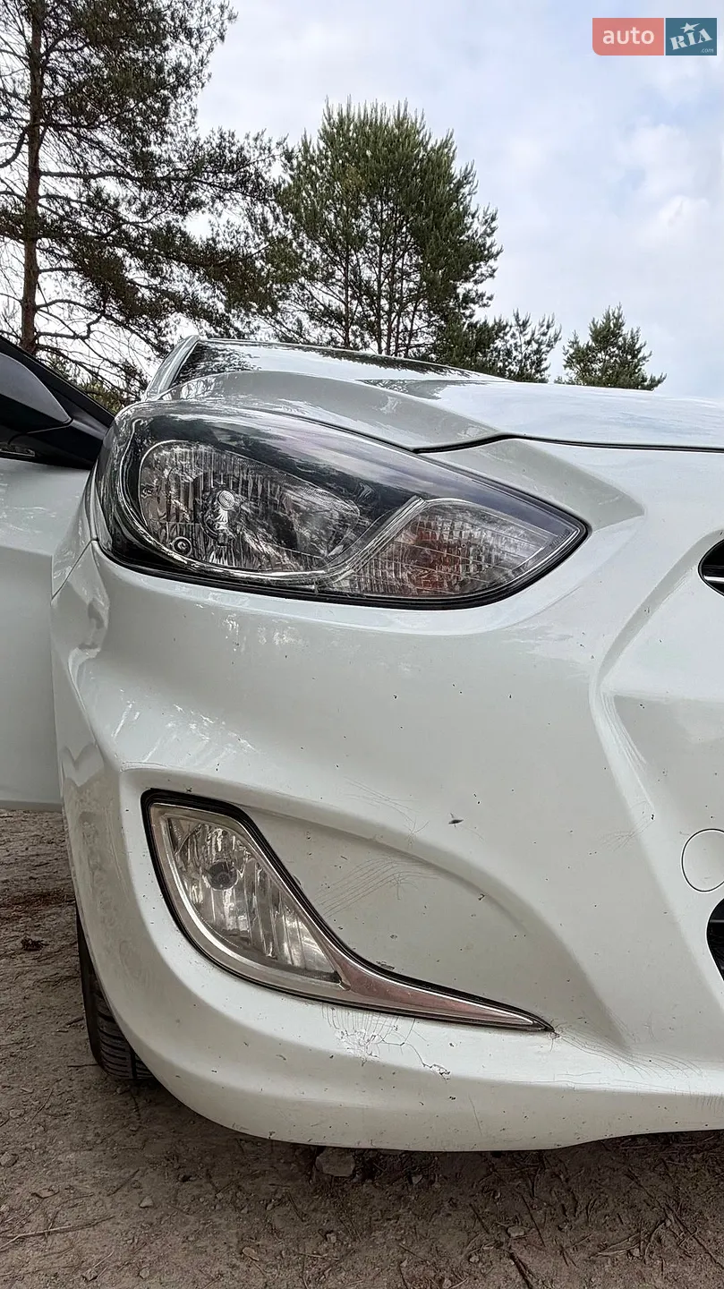 2012 Hyundai Accent - мініатюра 13