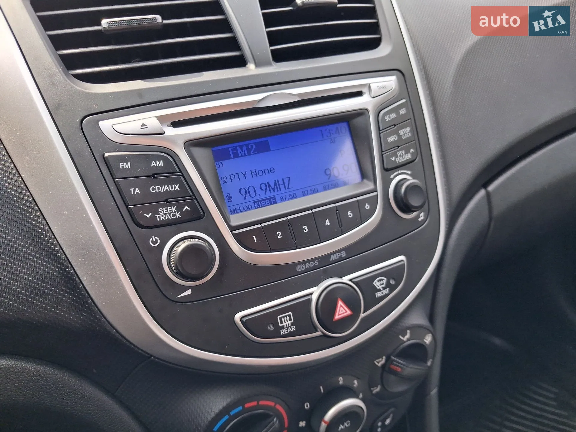 2013 Hyundai Accent - мініатюра 14