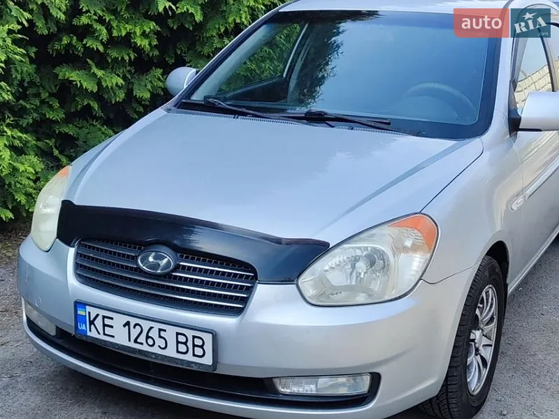Hyundai Accent