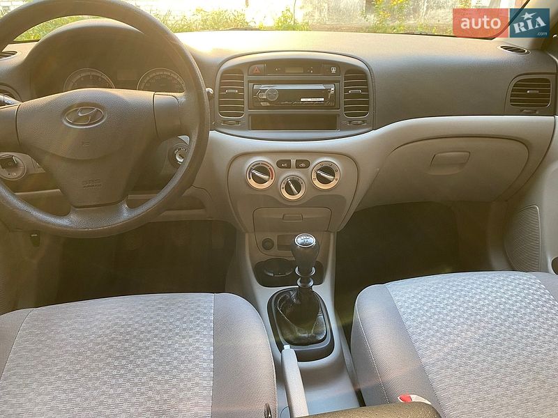 Седан Hyundai Accent 2009 в Харькове