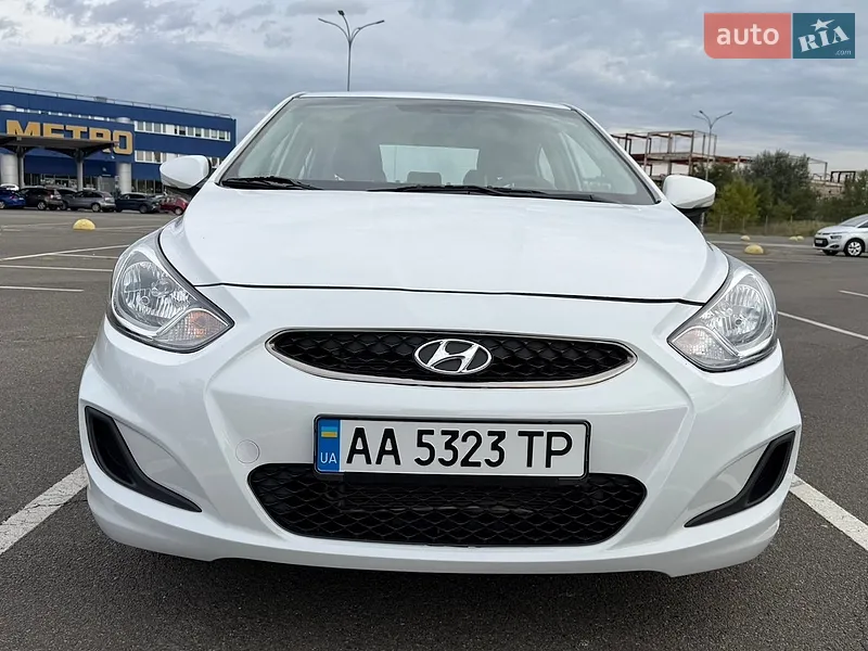 Hyundai Accent