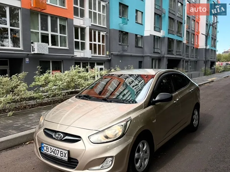 Hyundai Accent