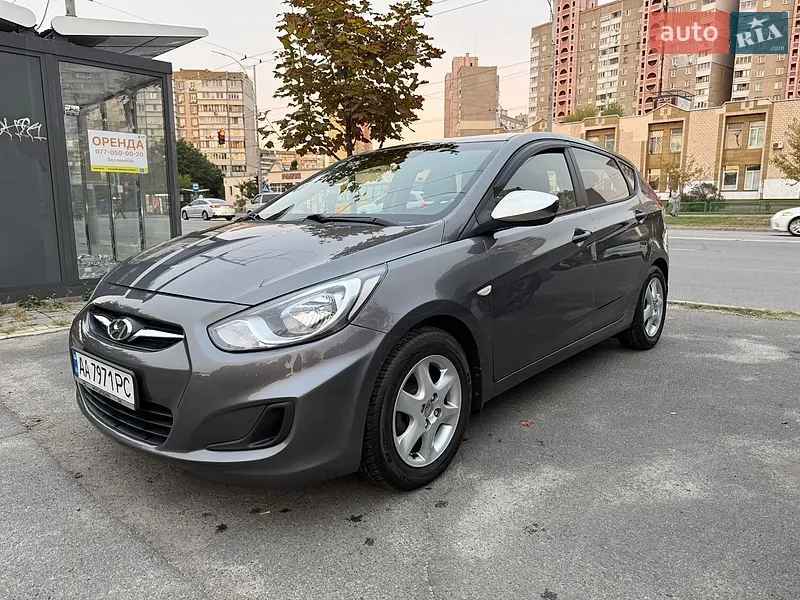 Hyundai Accent