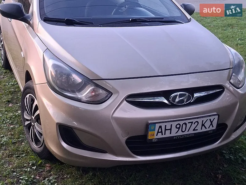 Hyundai Accent