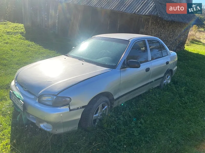 Hyundai Accent