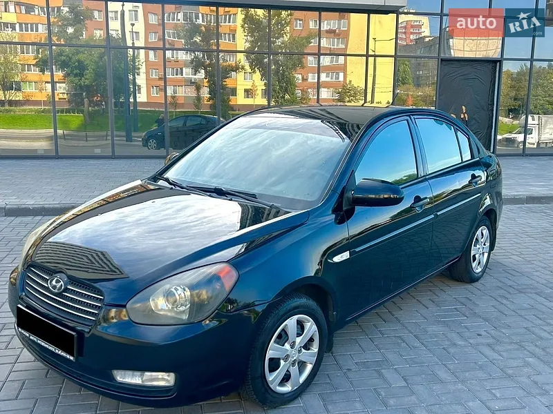 Hyundai Accent