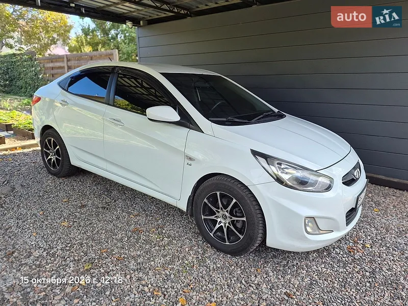 Hyundai Accent