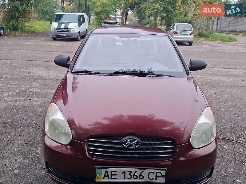 Hyundai Accent