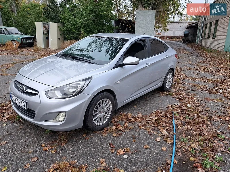 Hyundai Accent