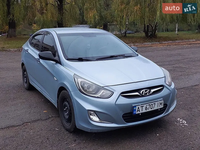 Hyundai Accent