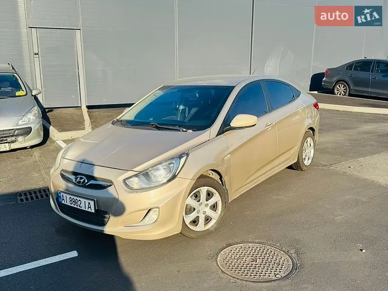 Hyundai Accent