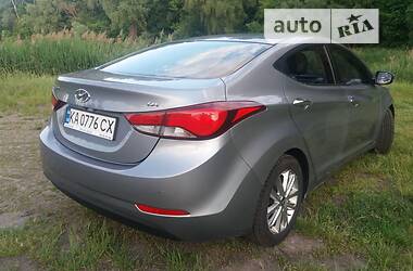 Седан Hyundai Avante 2014 в Киеве