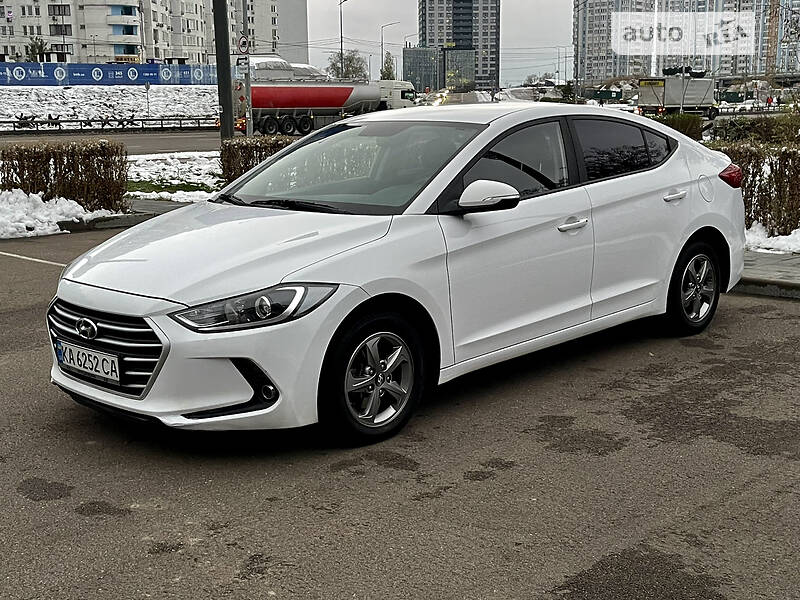 Седан Hyundai Avante 2017 в 