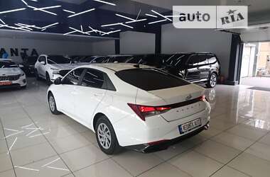 Седан Hyundai Avante 2020 в Одессе