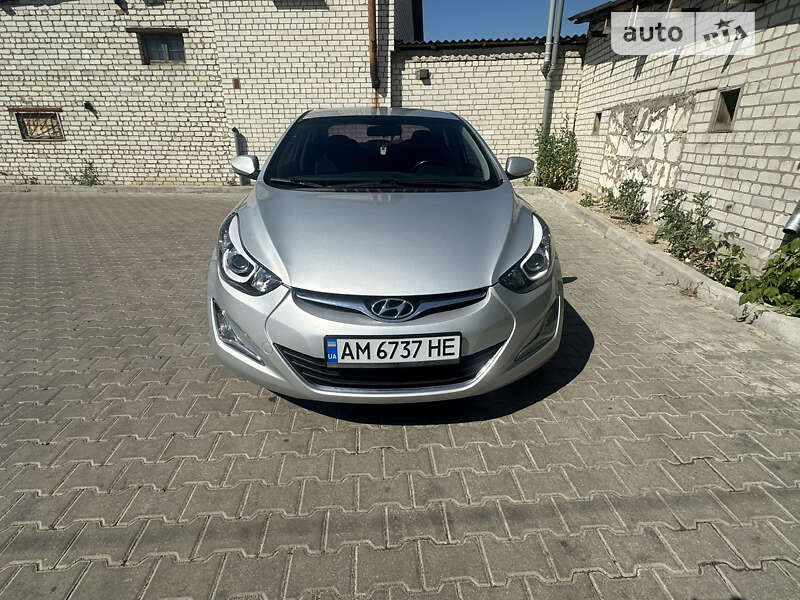 Hyundai Avante 2014 Hyundai Avante 2014