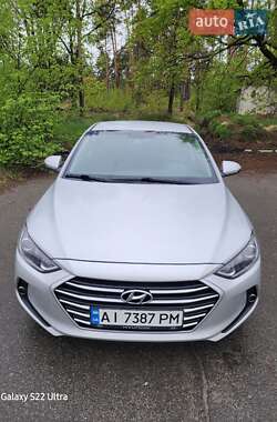 Седан Hyundai Avante 2016 в Вишгороді