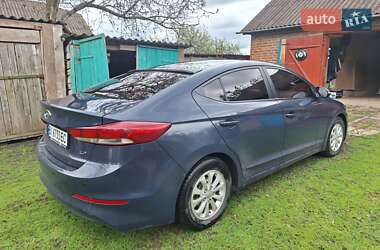Седан Hyundai Avante 2016 в Зіньківі