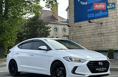 Седан Hyundai Avante 2016 в 