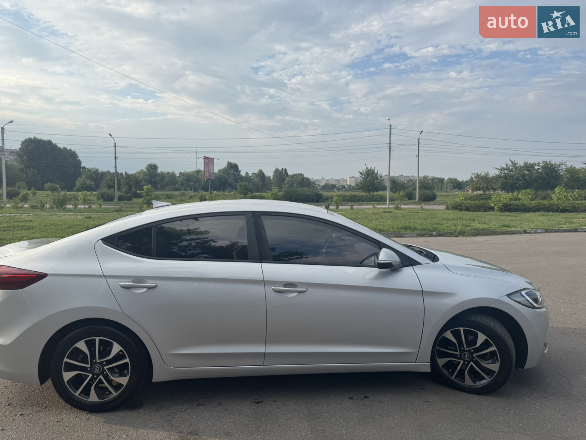 2016 Hyundai Avante - мініатюра 12