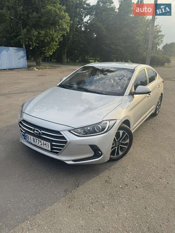 Седан Hyundai Avante 2016 в Кременчуге