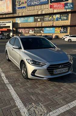 Седан Hyundai Avante 2016 в Харкові