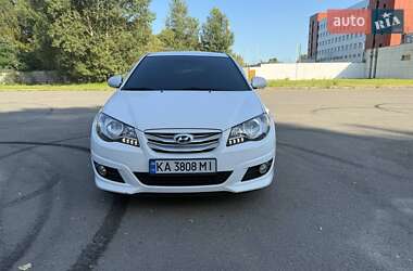 Седан Hyundai Avante 2012 в Киеве