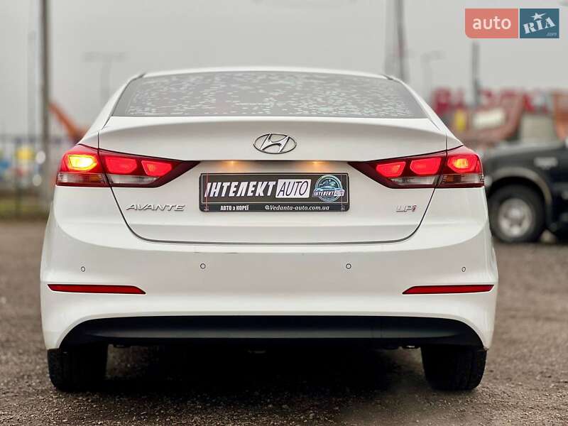 Седан Hyundai Avante 2015 в Києві фото 12 Седан Hyundai Avante 2015 в Києві