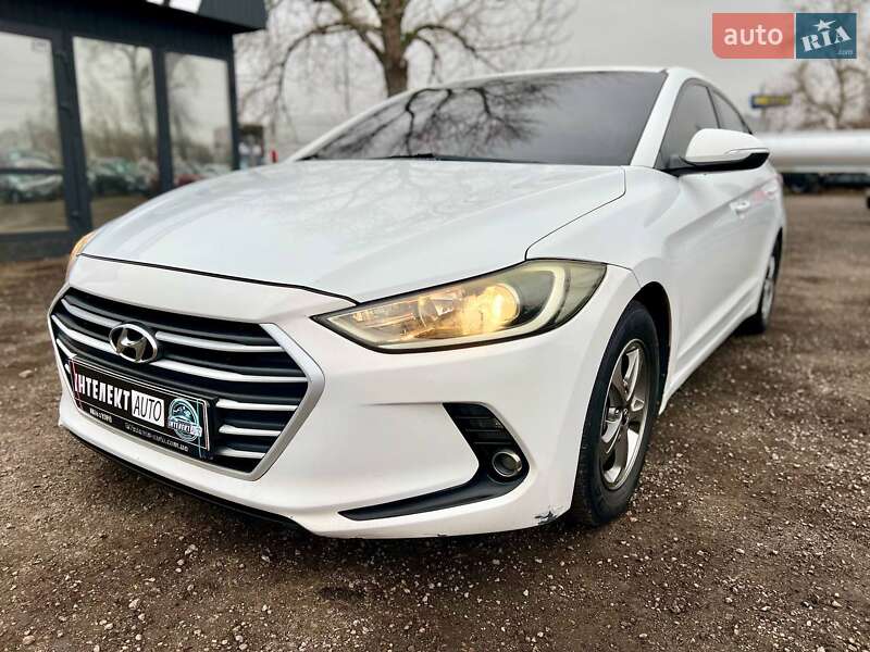 Седан Hyundai Avante 2015 в Києві фото 30 Седан Hyundai Avante 2015 в Києві
