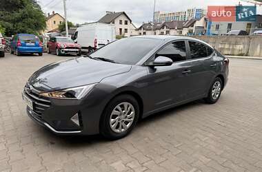 Седан Hyundai Avante 2020 в Львове