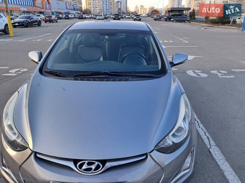 Hyundai Avante 2014
