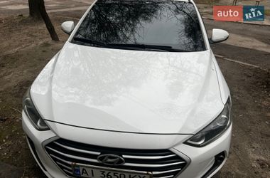 Седан Hyundai Avante 2015 в Василькові