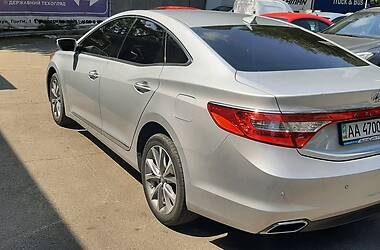 Седан Hyundai Azera 2016 в Києві