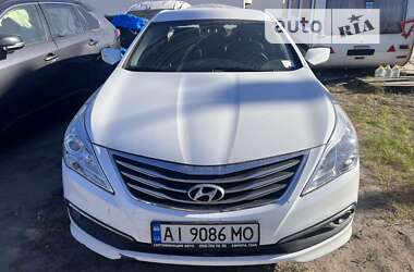 Седан Hyundai Azera 2015 в Києві