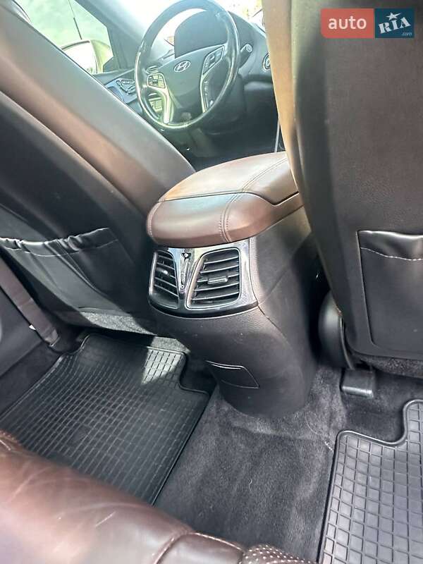 Седан Hyundai Azera 2012 в Києві