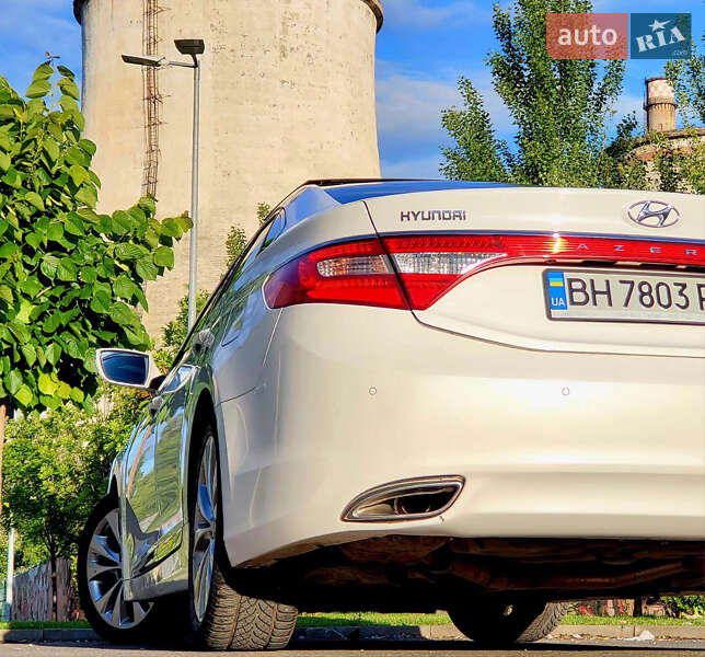 Седан Hyundai Azera 2011 в Одесі