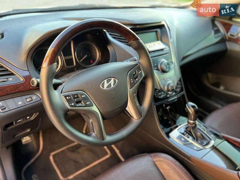Седан Hyundai Azera 2011 в Хмельницькому