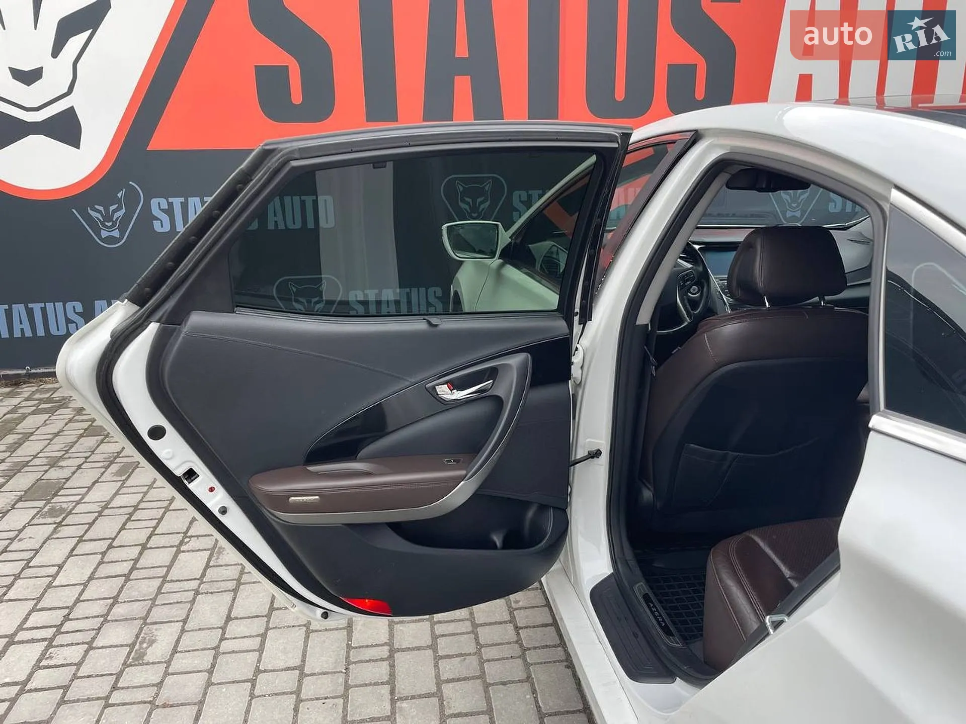 2013 Hyundai Azera - мініатюра 30