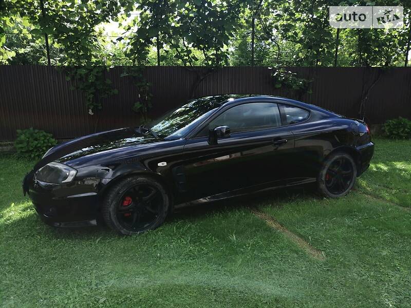 Купе Hyundai Coupe 2004 в Хусті