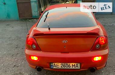 Купе Hyundai Coupe 2004 в Кам'янському