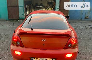 Купе Hyundai Coupe 2004 в Кам'янському
