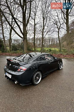 Купе Hyundai Coupe 2008 в 