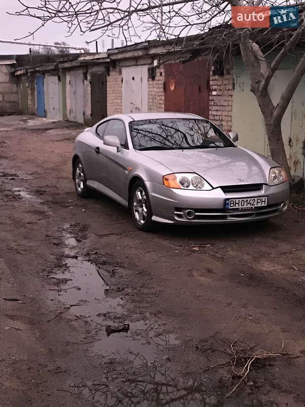 Купе Hyundai Coupe 2003 в Южноукраїнську