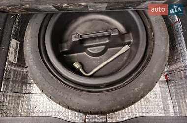 Купе Hyundai Coupe 2006 в 