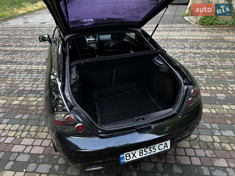 Купе Hyundai Coupe 2008 в Черновцах фото 10 Купе Hyundai Coupe 2008 в Черновцах