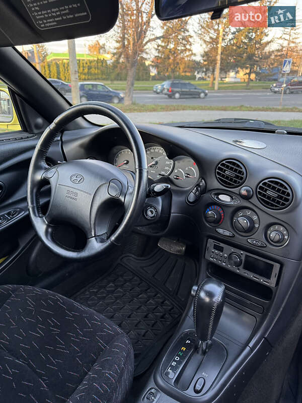 Купе Hyundai Coupe 1997 в Луцке
